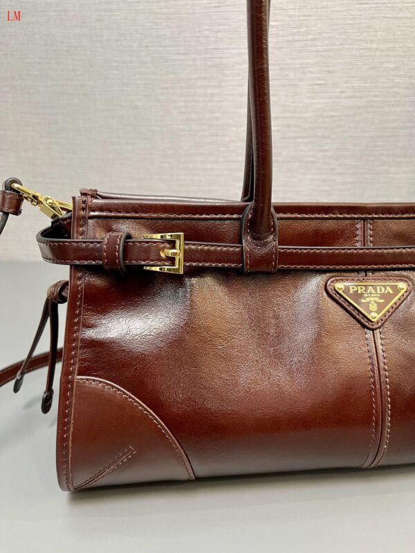 New Collection Prada Bag 142