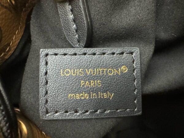 New Collection LV Bag 2048