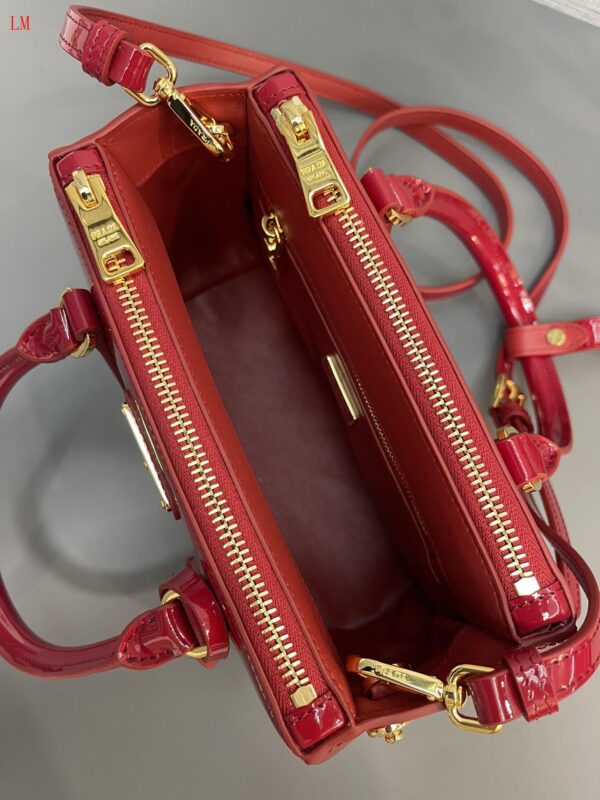 New Collection Prada Bag 162