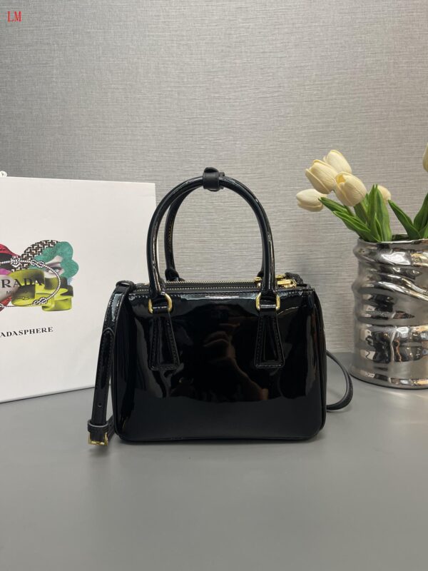 New Collection Prada Bag 162