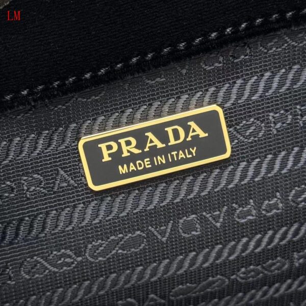 New Collection Prada Bag 147