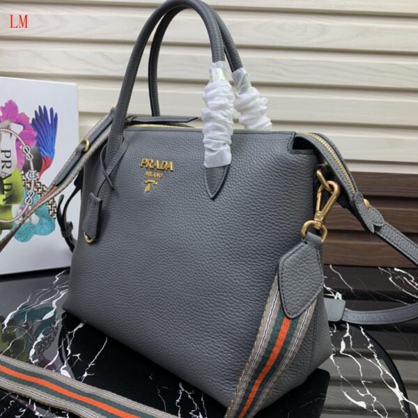 New Collection Prada Bag 152