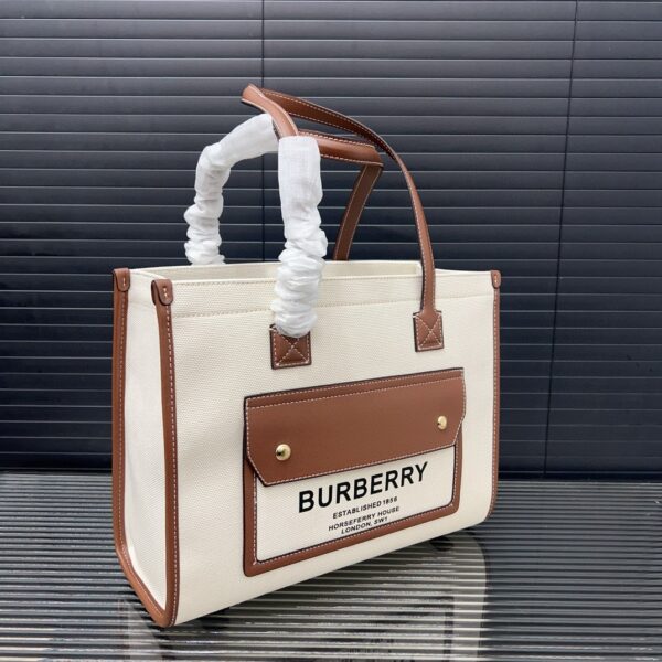 New Collection Burberry Bag 083