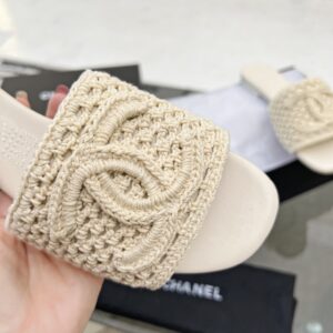 New Collection Chanel Shoes 429