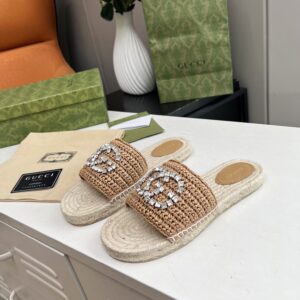 New Collection Chanel Shoes 427