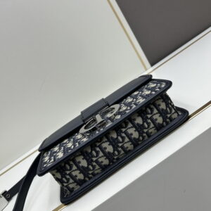 Dior Montaigne 0251 24x16x6cm ss5 1933431