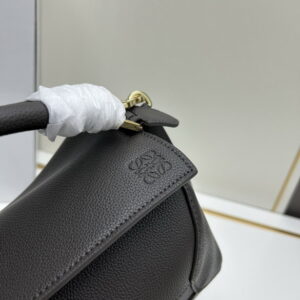 Loewe 062206 24x10 5x16cm jj18 1459279