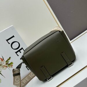 Loewe S11388 24.5x18x10.5cm jj31 1337948