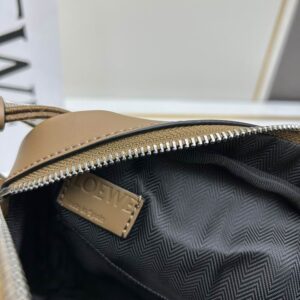 Loewe S11388 24.5x18x10.5cm jj48 1337950