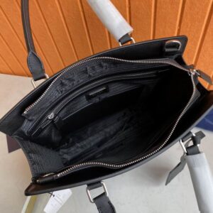 2VE367 31.5X33X8cm WP 6 1949444