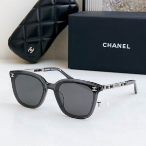 Chanel 6812 62 17 145 a05 2826898