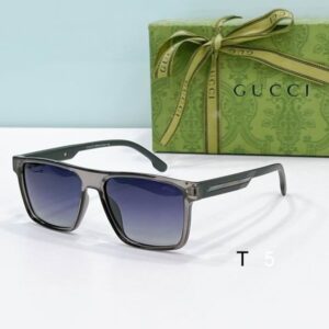 Gucci OLD8074 52 16 147 F02 2823608