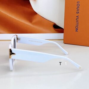 LV Z1777W 51 22 145 a04 2828568