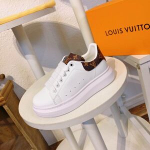 LV shoes 26 35 (5) 2464016