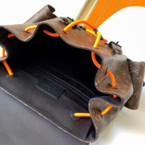 M45617 41X48X13cm WP 7 1950610