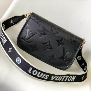 M46386 23X16X8.5cm WP 2 1950678