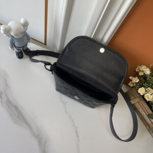 Pulse M12806 16x5x22 5cm ss18 1935647