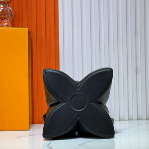 Bloom M13843 16x21x21cm ss7 1956403