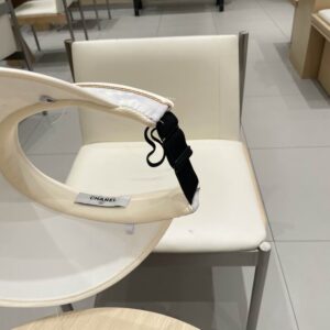 Chanel Visor (140) 2876890