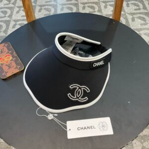 Chanel Visor (190) 2876896