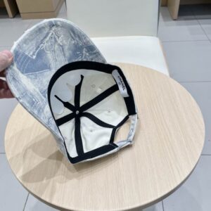 Chanel cap (37) 2932060