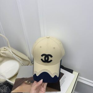 Chanel cap (48) 2932068