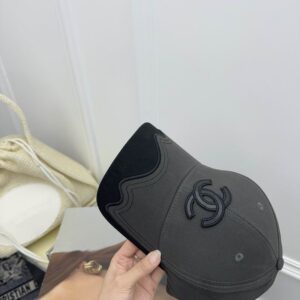 Chanel cap (51) 2932070