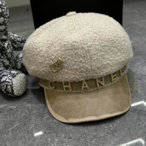 Chanel cap dx (237) 2595358