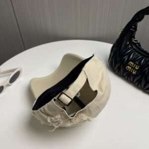 Chanel cap dx (71) 2629059