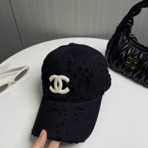 Chanel cap dx (99) 2629087