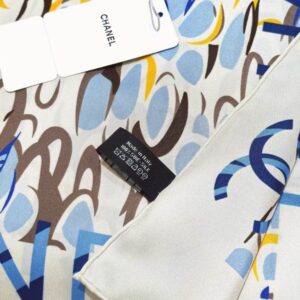 Chanel silk scarf 90X90cm E25 (4) 2937732