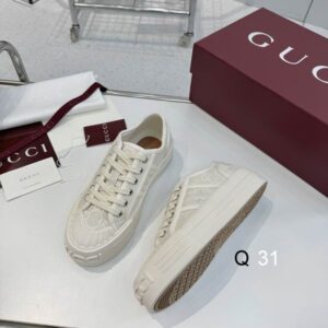 New Collection Gucci Shoes 347