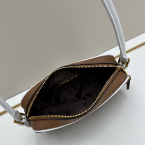 Miu 02025 21x11 5x4 5cm jj17 1959259