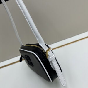 Miu 02025 21x11 5x4 5cm jj3 1959255