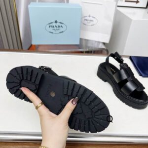 Prada sz35 40 NW06009 2523426