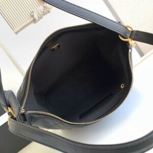 5517 27X33X10.5 XZ (7) 1964396