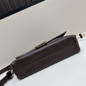 Fendi H08899 26 5x18x8 5cm jj5 1965168