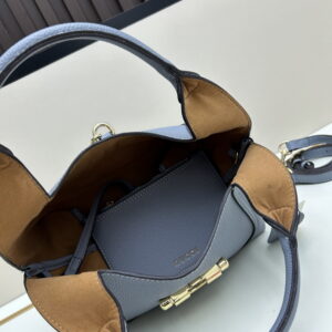 GG 02525 27 5x21x16cm jj27 1967175