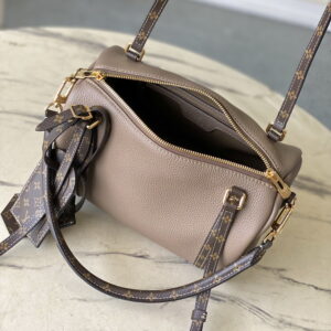 New Collection LV(Original) Bag 2171 7 M13667 25x15x18cm gf18 1961548