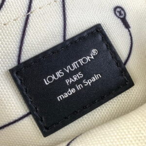 Pharrell Williams M13898 13 5x20x8cm gf8 1961638