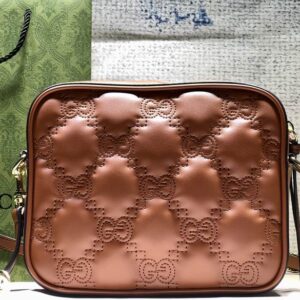 702234 21.5X17X7 (21) 1967812