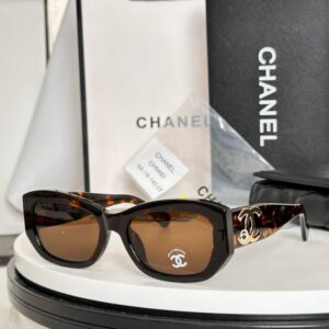Chanel 5493 55 18 140 e04 3129077