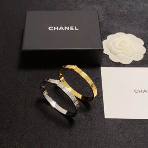 New Arrival Chanel Bracelet 027 7 Chanel bracelet 07yxh07 (7) 3052511