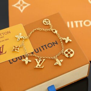 New Collection LV Bracelet 111