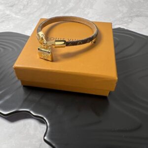 New Collection LV Bracelet 108