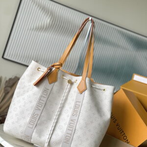 New Collection LV Bag 2228