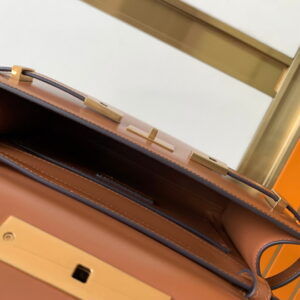 YSL Manhattan 579270 24x17 5x6cm 8D18 1966325