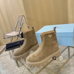 Prada sz35 40 GDT090410 2686570