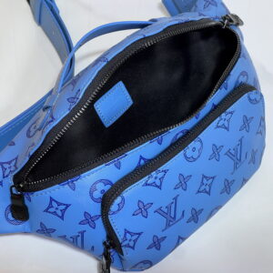 New Collection LV Bag 2307 5 Rush M43644 30x15x8cm ss8 1975225