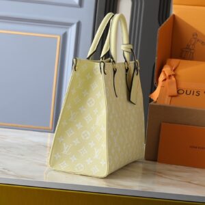 New Collection LV Bag 2395